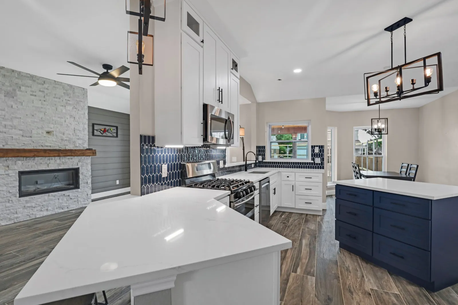 After: kitchen peninsula and range