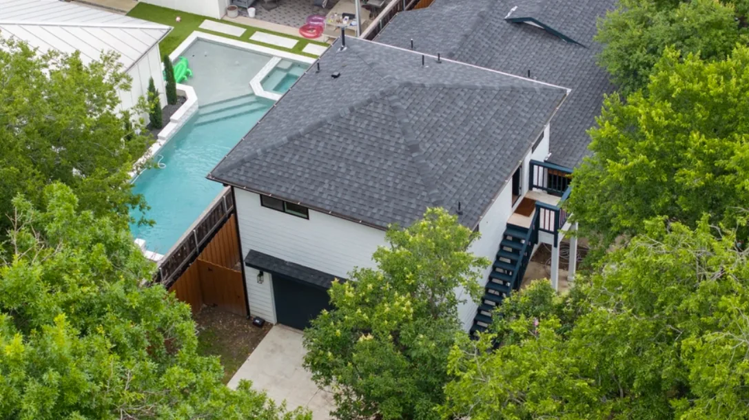 After: rear garage apartment aerial