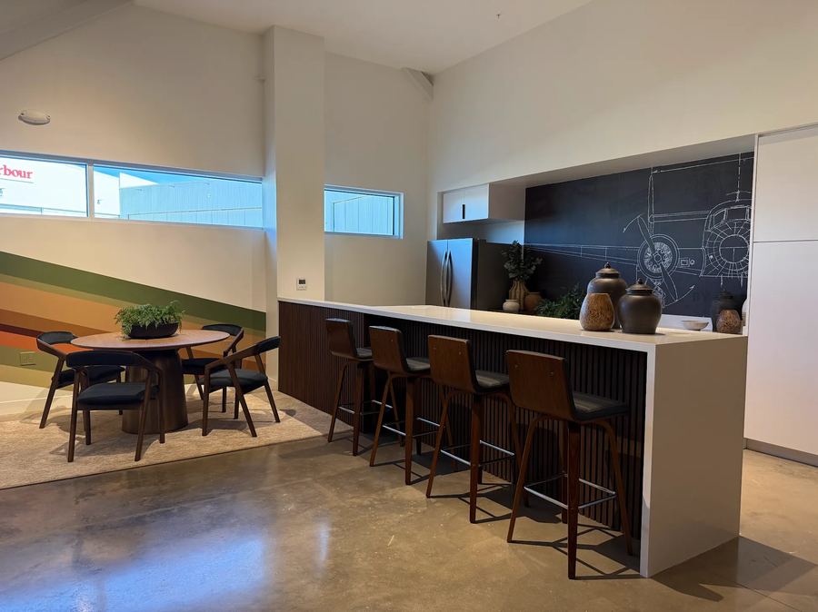 Amanda Ward project &mdash; bar top