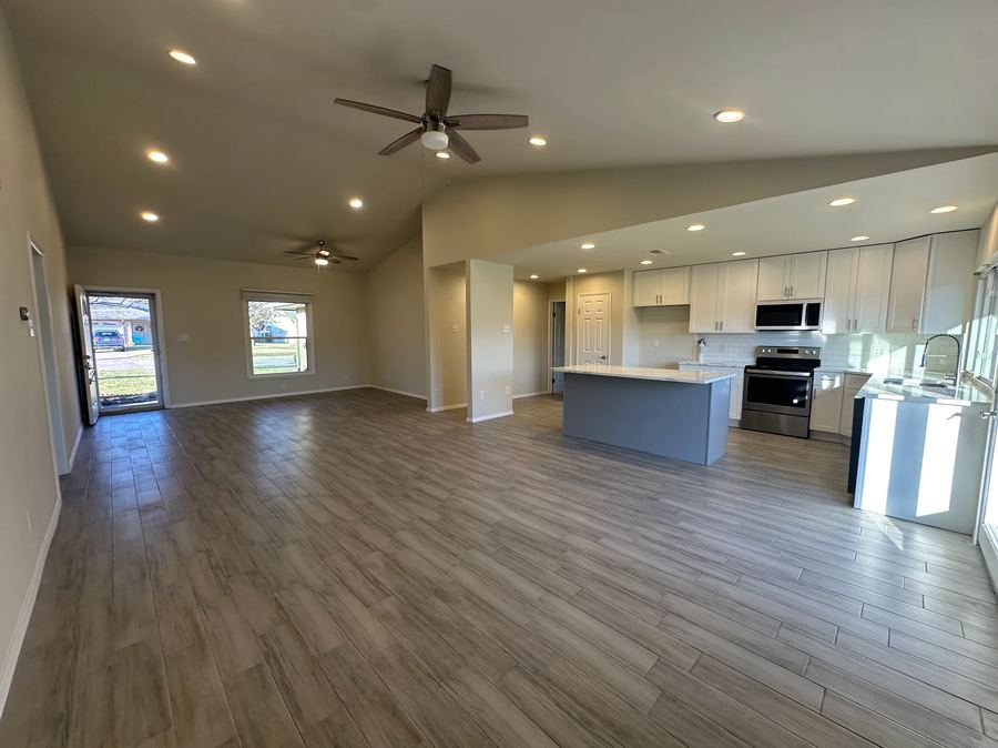 John Lowe project &mdash; living area flooring