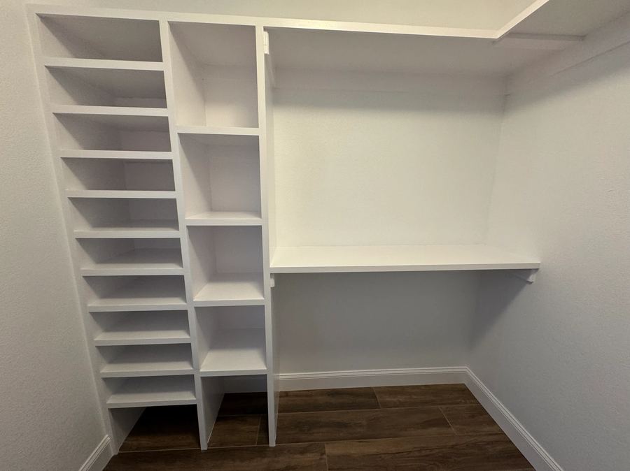 Krista Oppenhuizen project &mdash; closet build-out